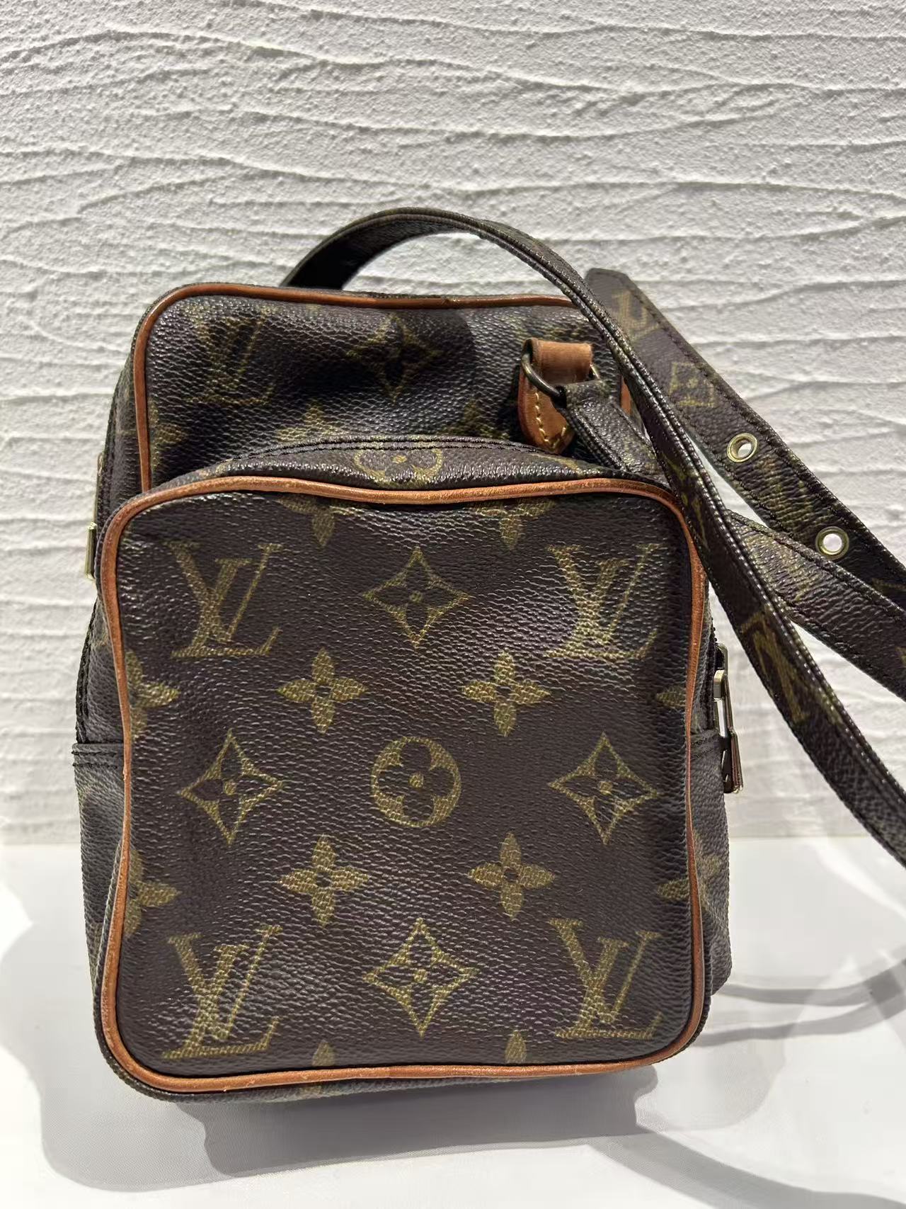 Louis Vuitton Mini Amazon Crossbody Bag，Second-hand