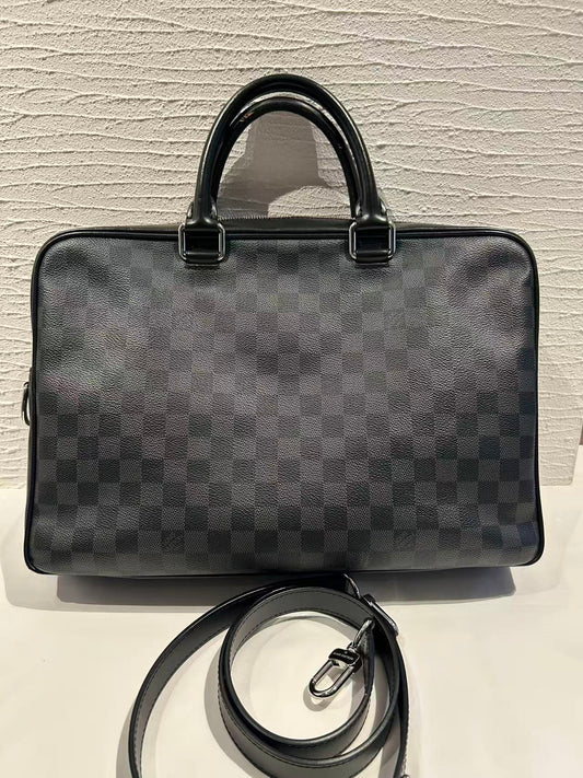 Second-hand Louis Vuitton Porte‑Documents Business MM