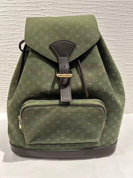 Louis Vuitton Monogram Mini Montsouris GM Backpack，Second-hand