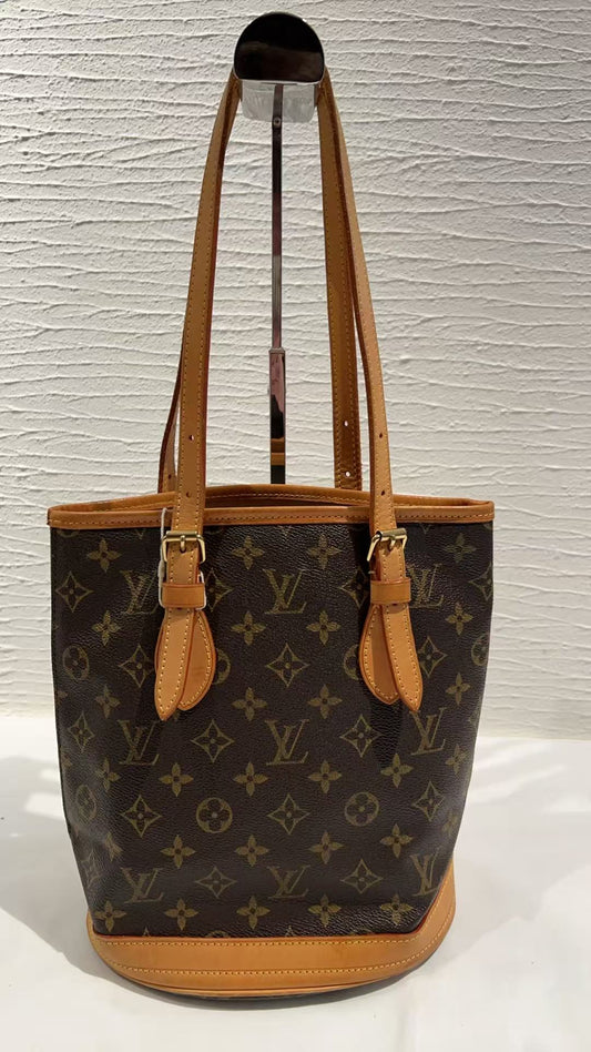 Louis Vuitton Bucket PM Monogram Canvas，Second-hand